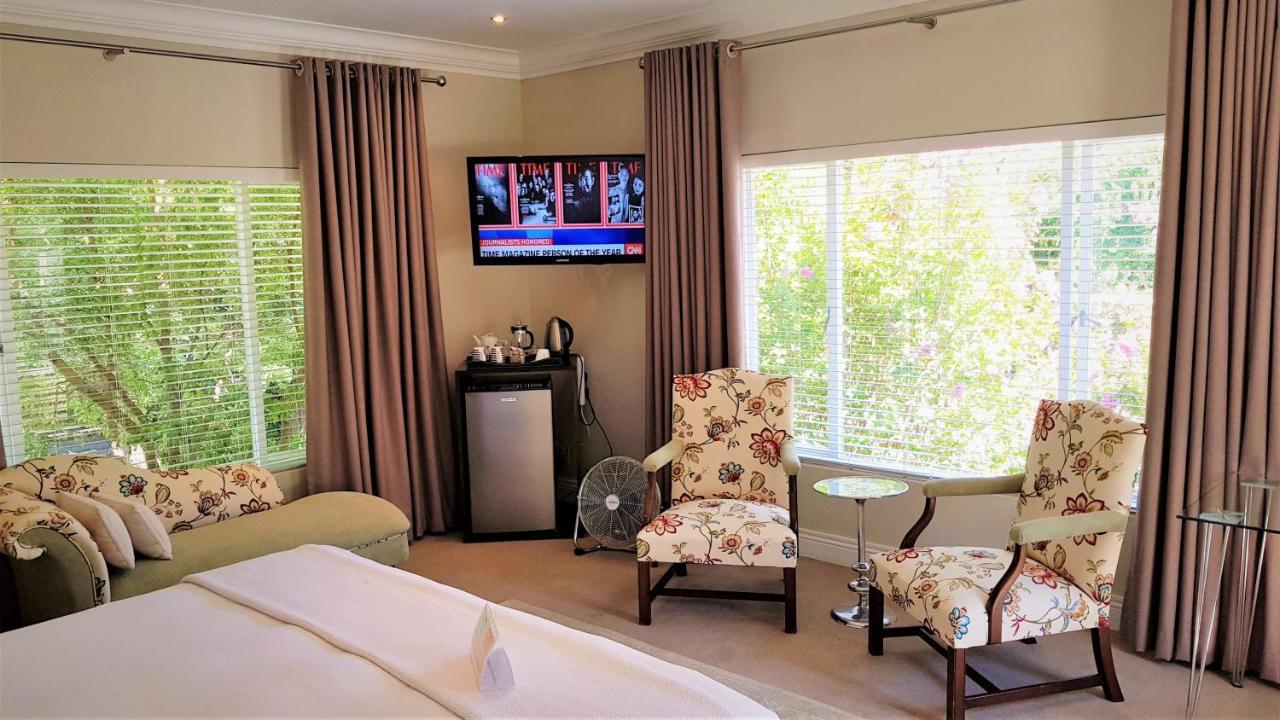 Q On First Guesthouse Johannesburg Buitenkant foto
